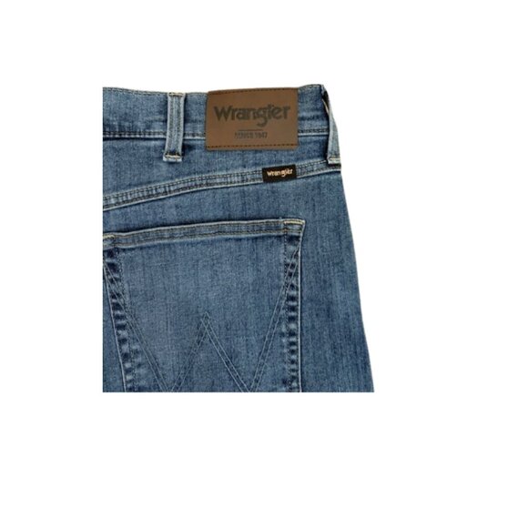 Wrangler Mens Jeans Regular Fit 42X30 - New With Tags - Picture 5 of 9